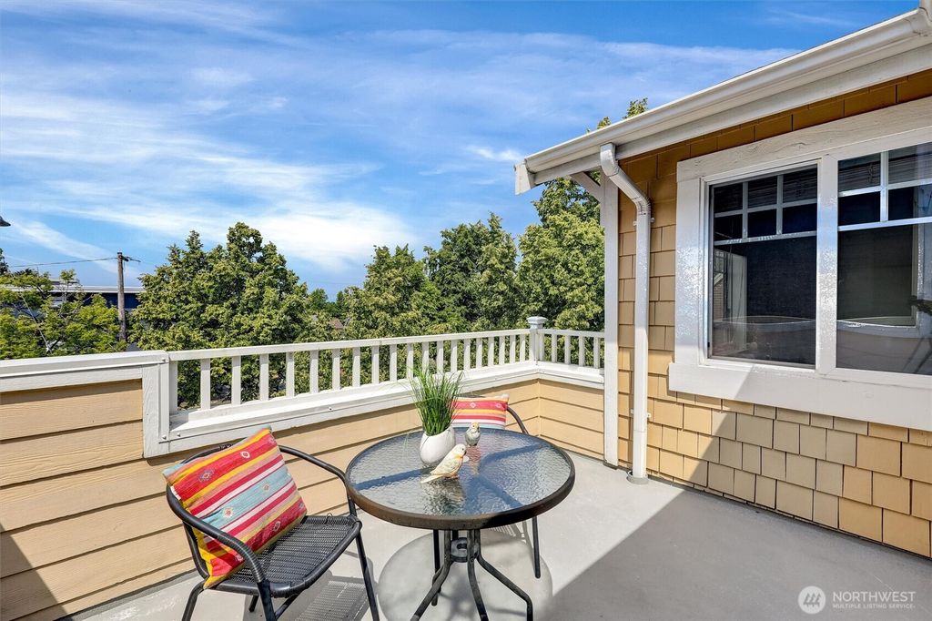 Photo of 5450 California Avenue SW #302, Seattle, WA 98136 (MLS # 2400536)