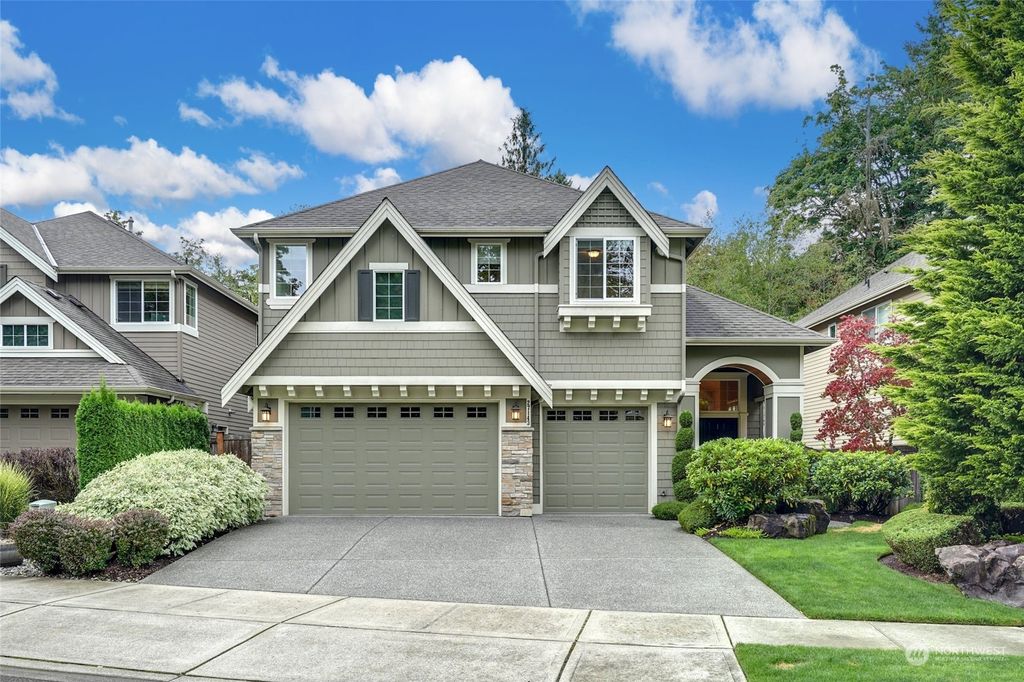 Photo of 27143 SE 13th Street, Sammamish, WA 98075 (MLS # 2163018)