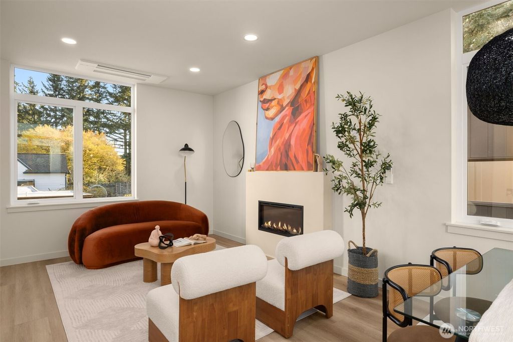 Photo of 14033 Densmore Avenue N, Seattle, WA 98133 (MLS # 2525259)