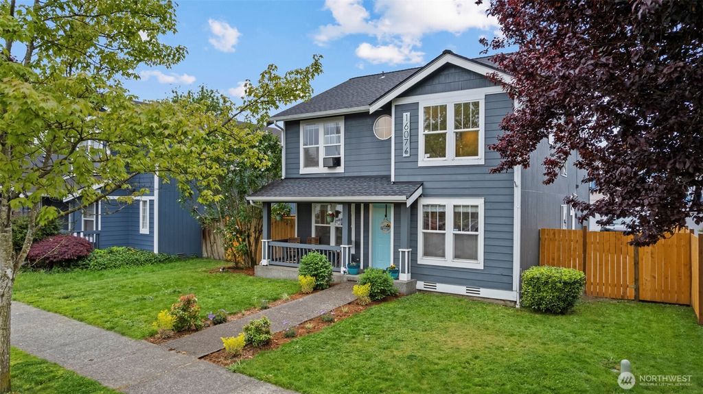 Photo of 16076 Lakeview Avenue SE, Monroe, WA 98272 (MLS # 2520470)