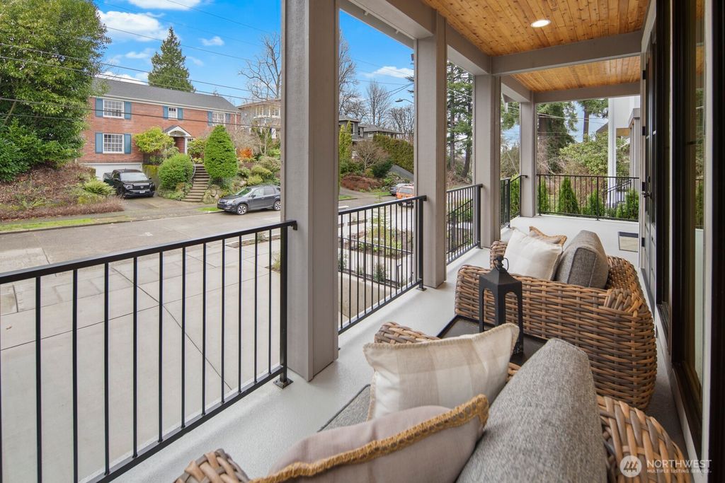 Photo of 208 35th Avenue E, Seattle, WA 98112 (MLS # 2502059)