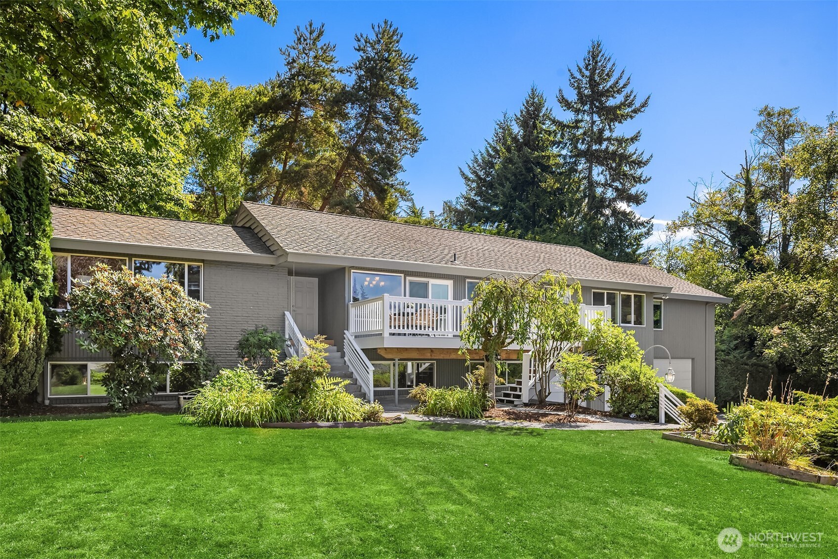 7929 SE 37th Street