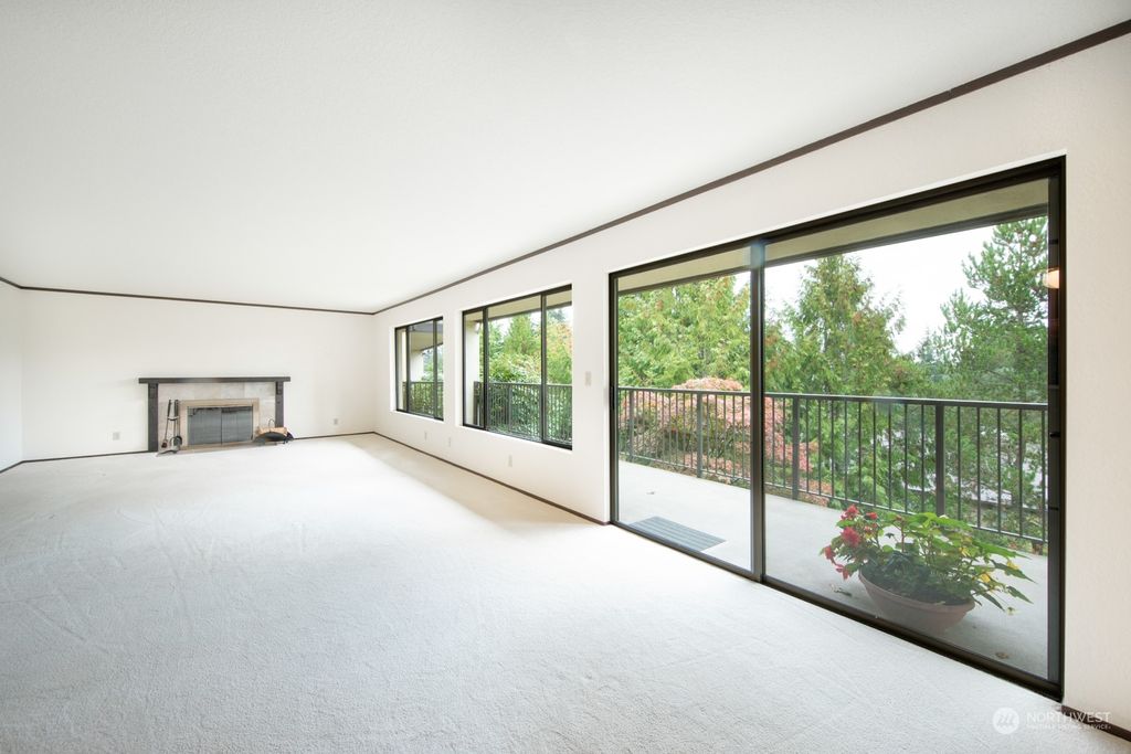 Photo of 17918 23rd Lane NE #F-201, Shoreline, WA 98155 (MLS # 2011740)