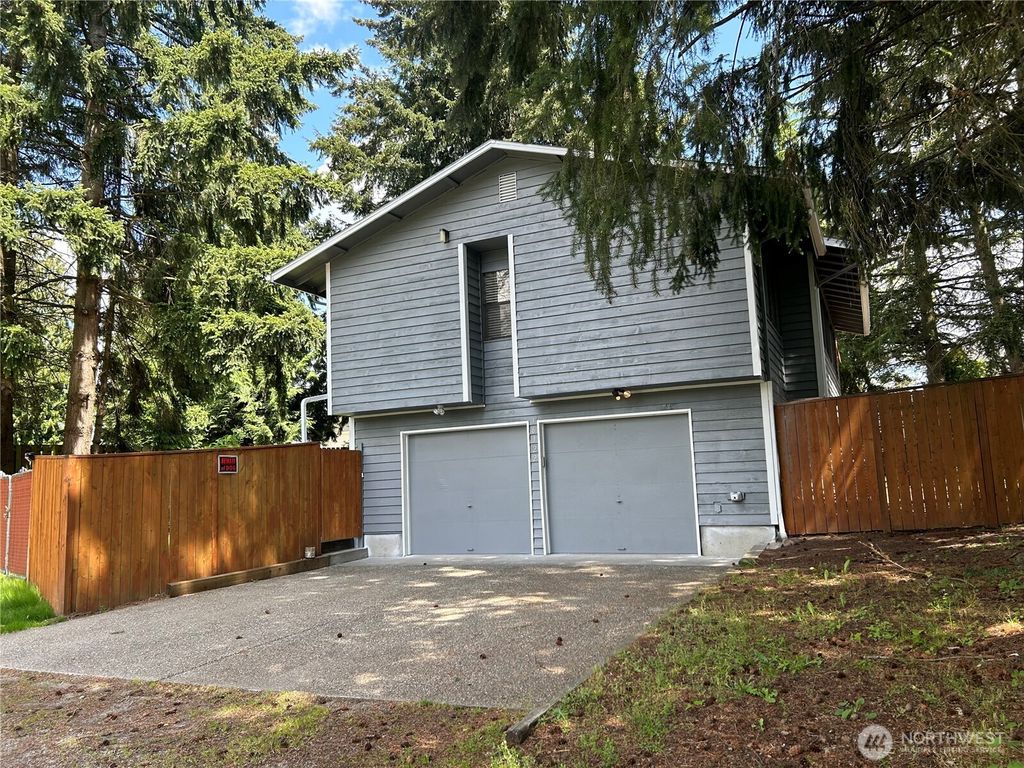 Photo of 36122 55th Avenue S, Auburn, WA 98001 (MLS # 2458647)