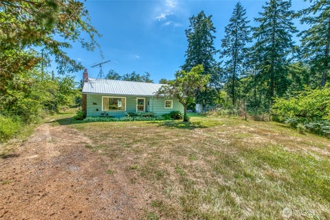 Photo of 437 Nordstroms Lane, Orcas Island, WA 98245 (MLS # 2554551)