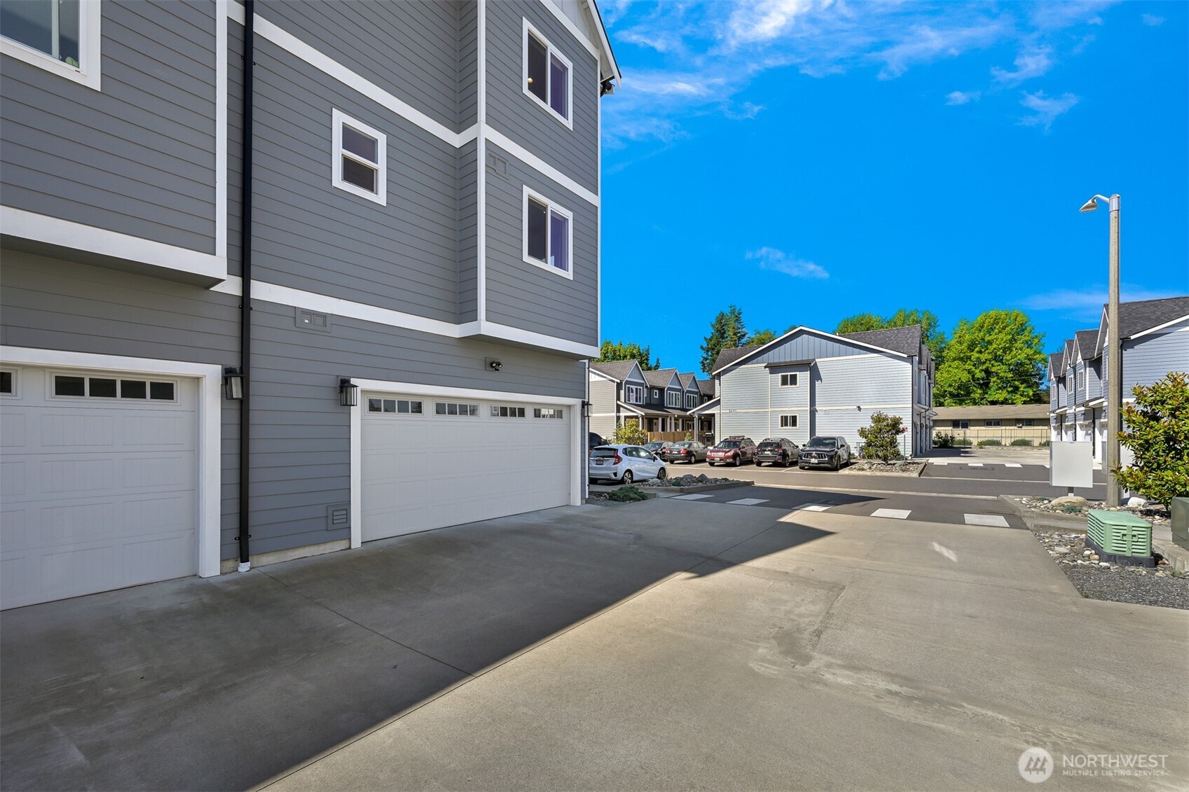 5690 Sunstone Place 101