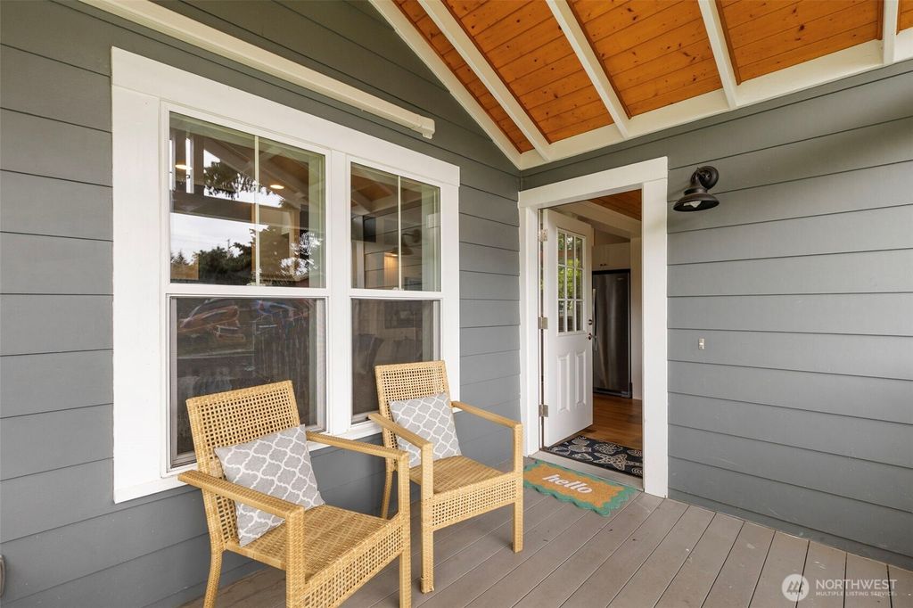 Photo of 712 McPherson Street, Port Townsend, WA 98368 (MLS # 2516141)