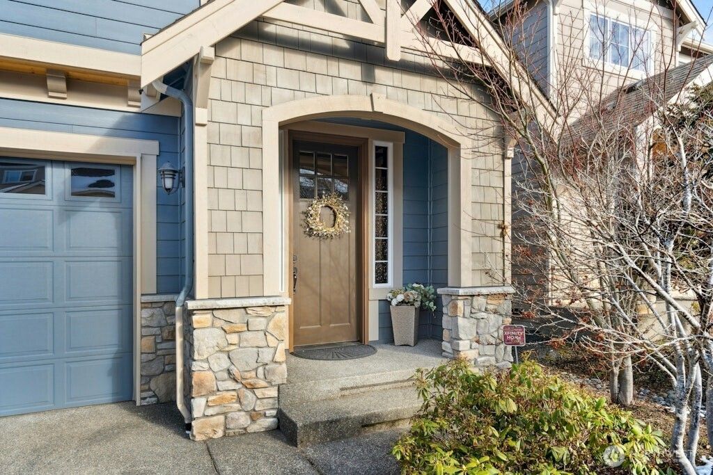 Photo of 1231 145th Street SW, Lynnwood, WA 98087 (MLS # 2330183)