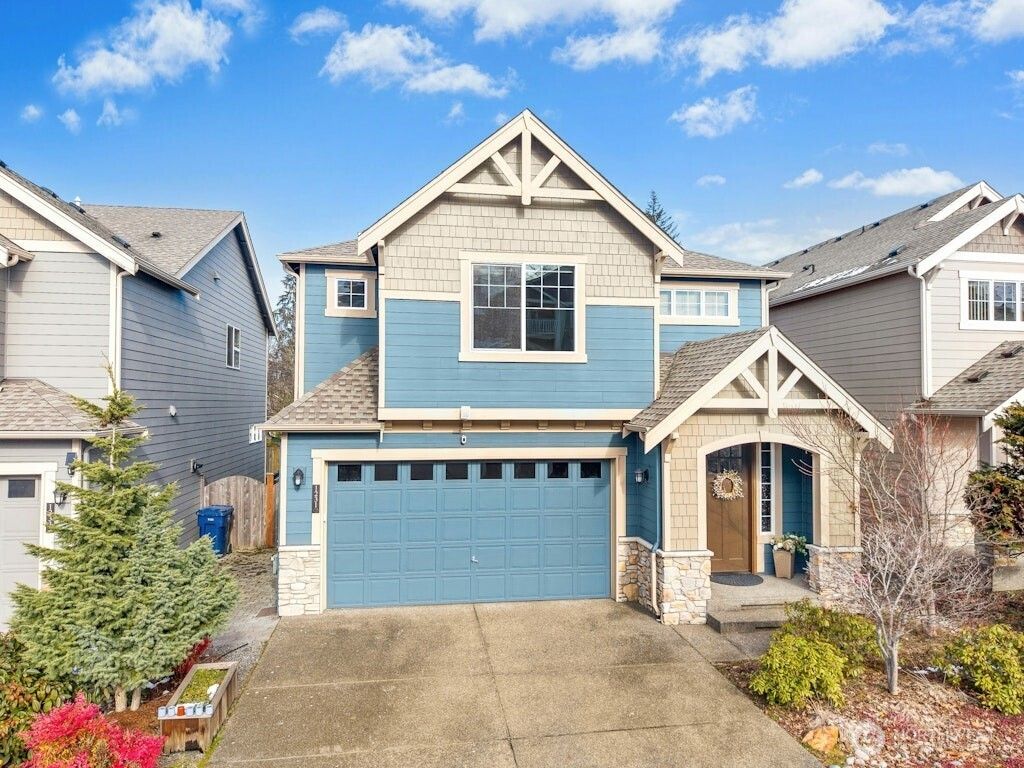 Photo of 1231 145th Street SW, Lynnwood, WA 98087 (MLS # 2330183)