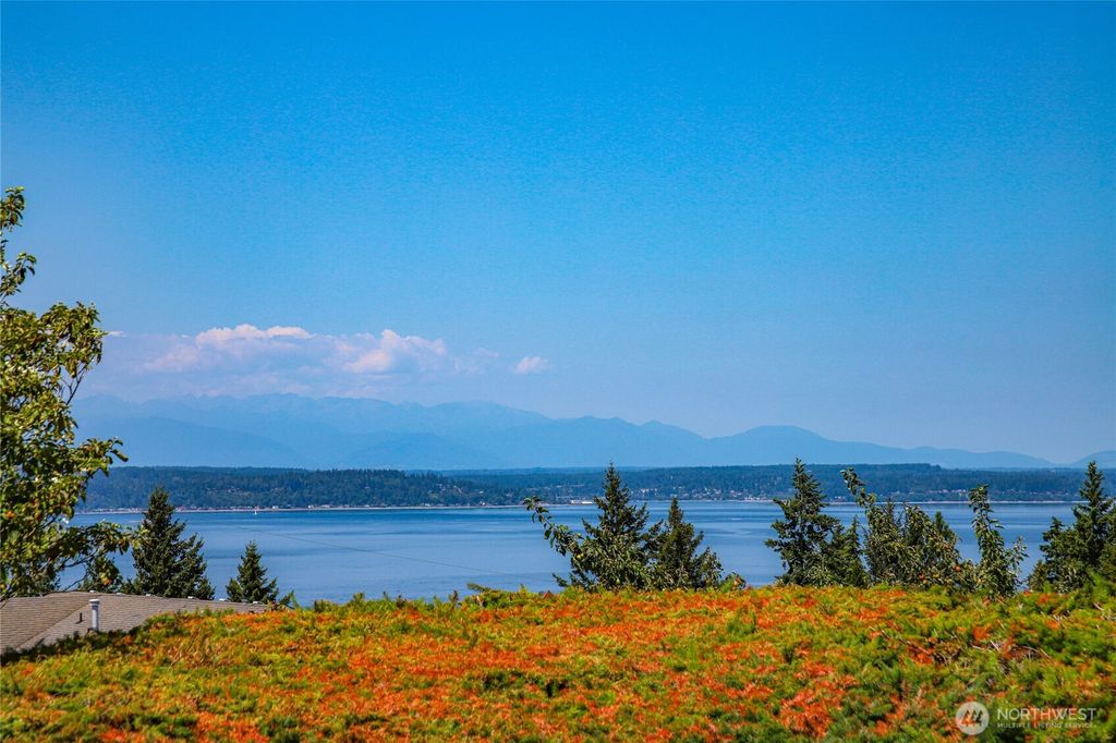 Photo of 4033 55th Avenue SW, Seattle, WA 98116 (MLS # 2407546)