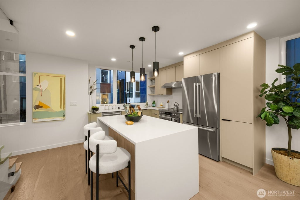 Photo of 1321 E Denny Way, Seattle, WA 98122 (MLS # 2505326)