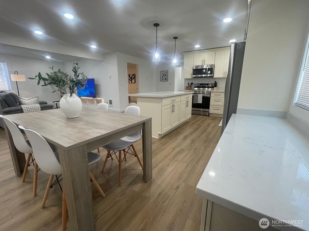 Photo of 3730 SW 99th Street, Seattle, WA 98126 (MLS # 2453553)