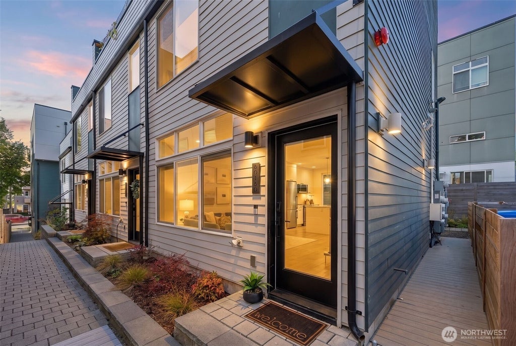 Photo of 6016 California Avenue SW #D, Seattle, WA 98136 (MLS # 2583439)