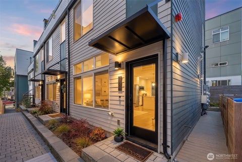 Photo of 6016 California Avenue SW #D, Seattle, WA 98136 (MLS # 2583439)