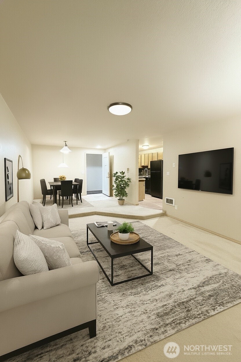 14344 N Stone Avenue 32