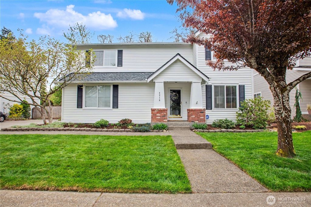 Photo of 2219 Forrest St St, Dupont, WA 98327 (MLS # 2516464)