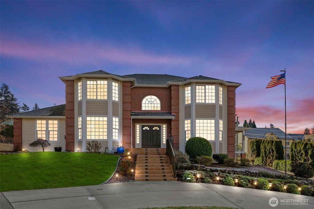 Photo of 1317 Juniper Street, Milton, WA 98354 (MLS # 2331277)