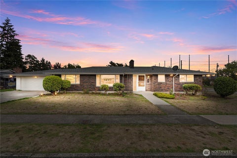 Photo of 1516 G Street SE, Auburn, WA 98002 (MLS # 2585725)