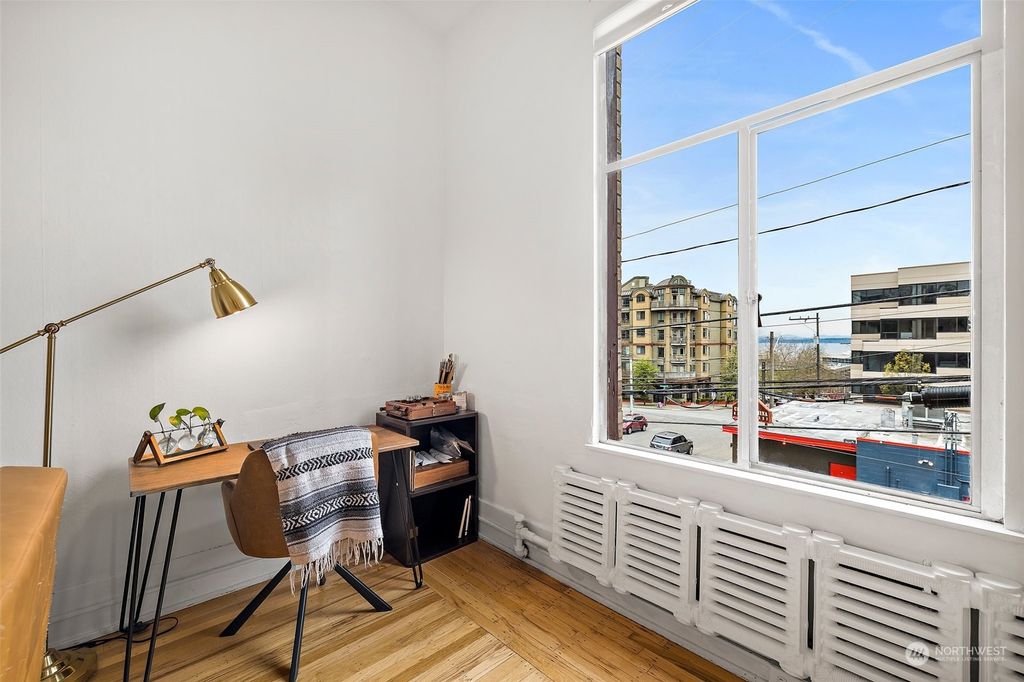 Photo of 22 John Street #30, Seattle, WA 98109 (MLS # 2128928)