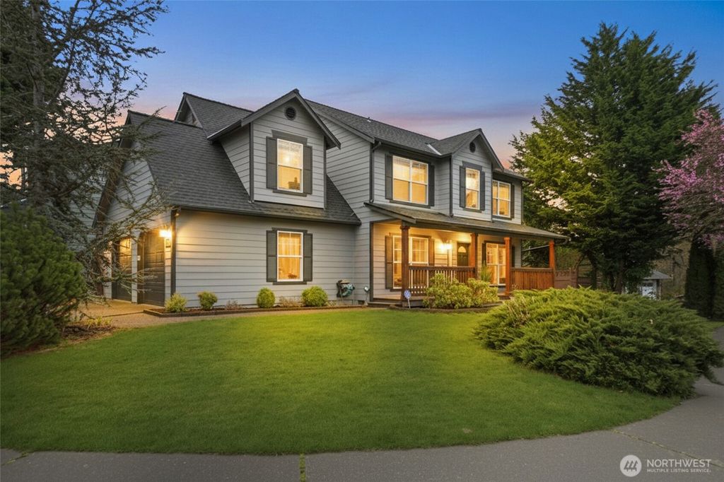 Photo of 803 124th Court NE, Lake Stevens, WA 98258 (MLS # 2493505)