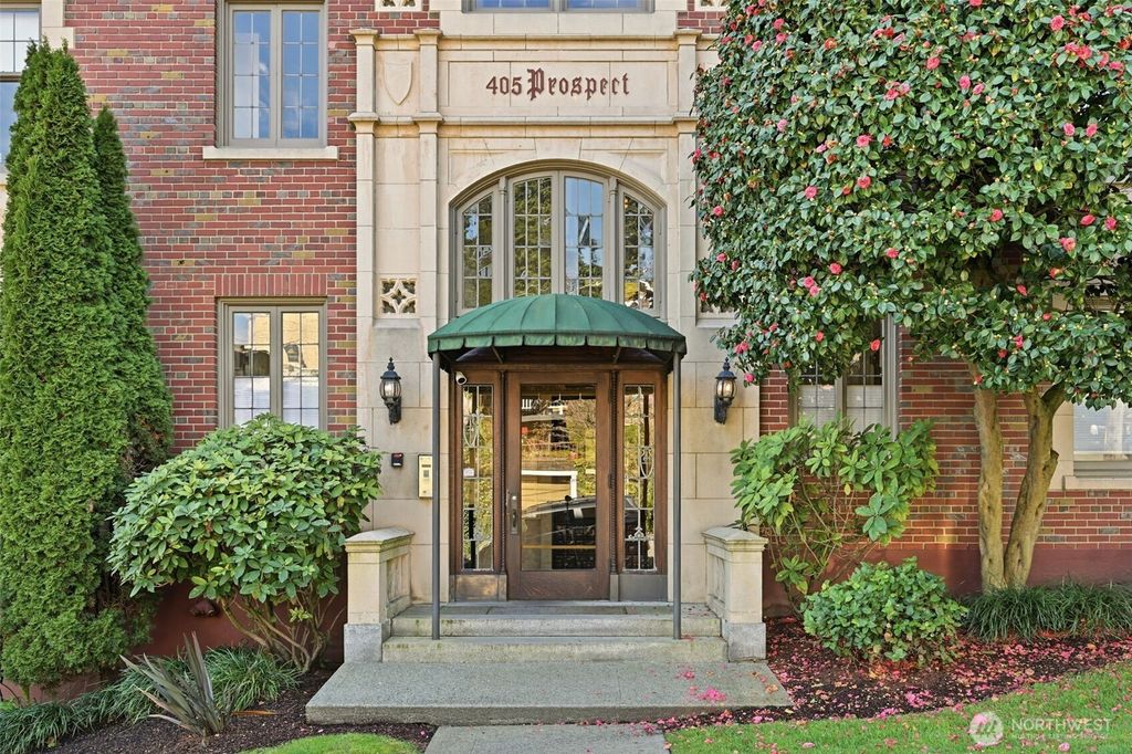 Photo of 405 Prospect Street #300, Seattle, WA 98109 (MLS # 2485970)