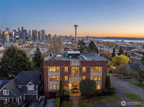 Photo of 405 Prospect Street #300, Seattle, WA 98109 (MLS # 2485970)