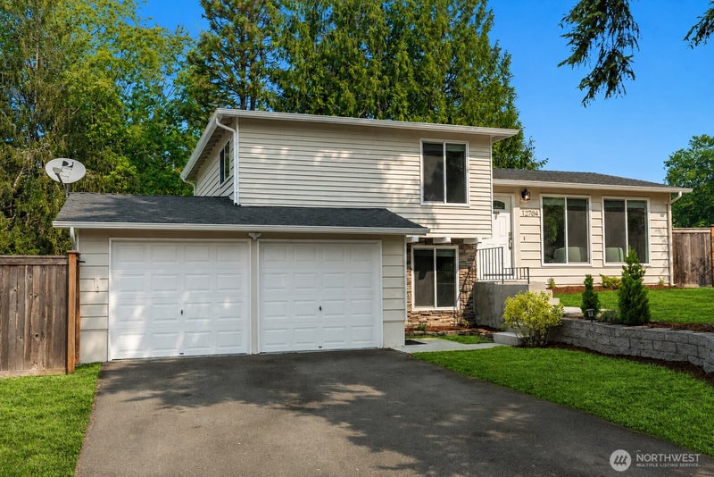 12704 NE 142nd Court