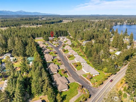 Photo of 170 E Beaumont Drive #B, Shelton, WA 98584 (MLS # 2514069)