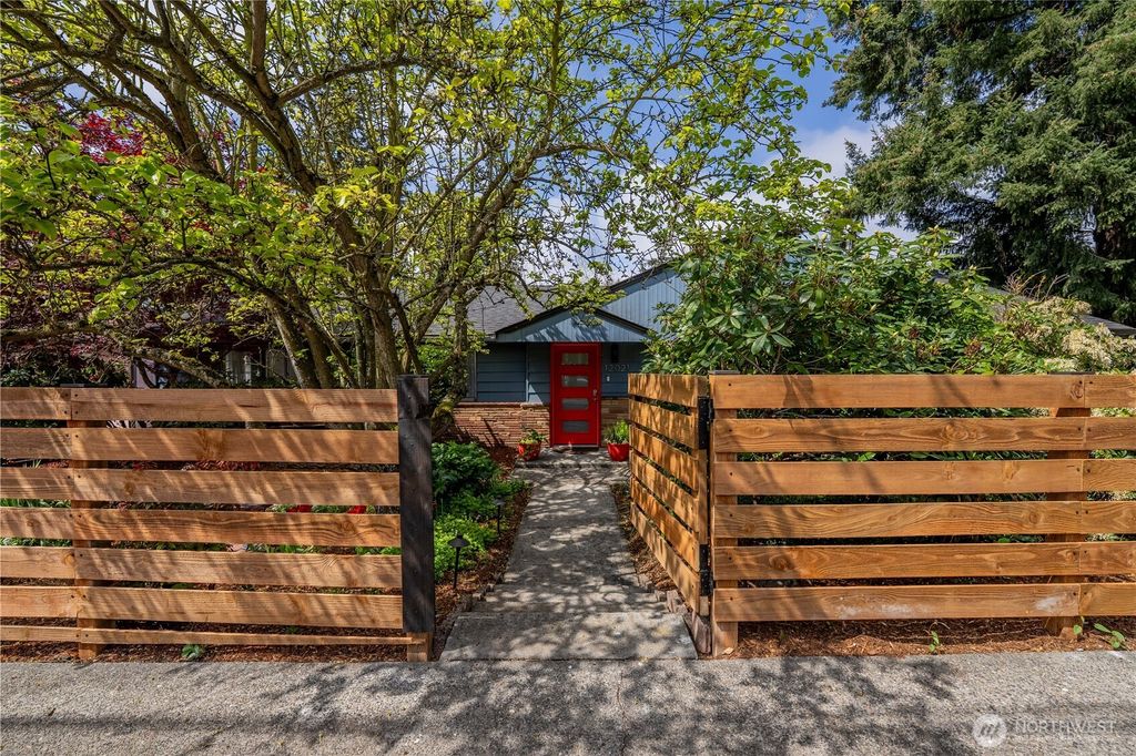 Photo of 12021 5th Avenue NE, Seattle, WA 98125 (MLS # 2356630)