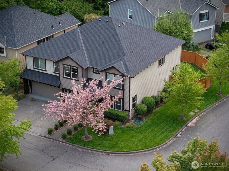 8323 229th Drive NE