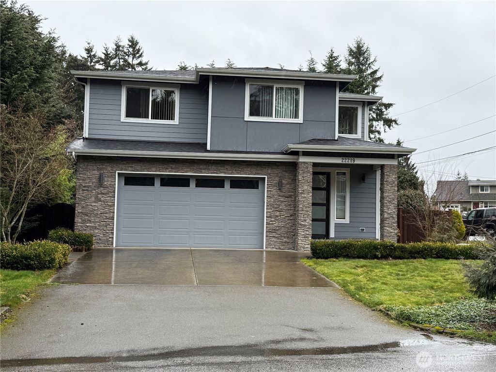 Photo of 22219 64th Avenue W, Mountlake Terrace, WA 98043 (MLS # 2335376)