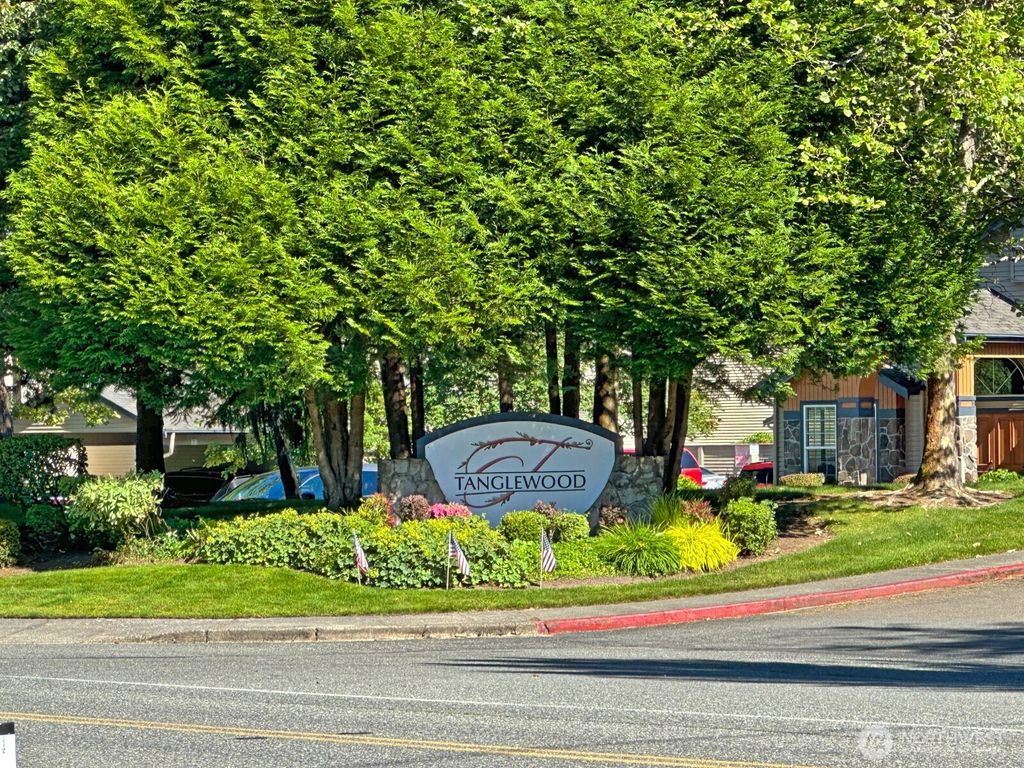 Photo of 25025 SE Klahanie Boulevard #K102, Issaquah, WA 98029 (MLS # 2423206)