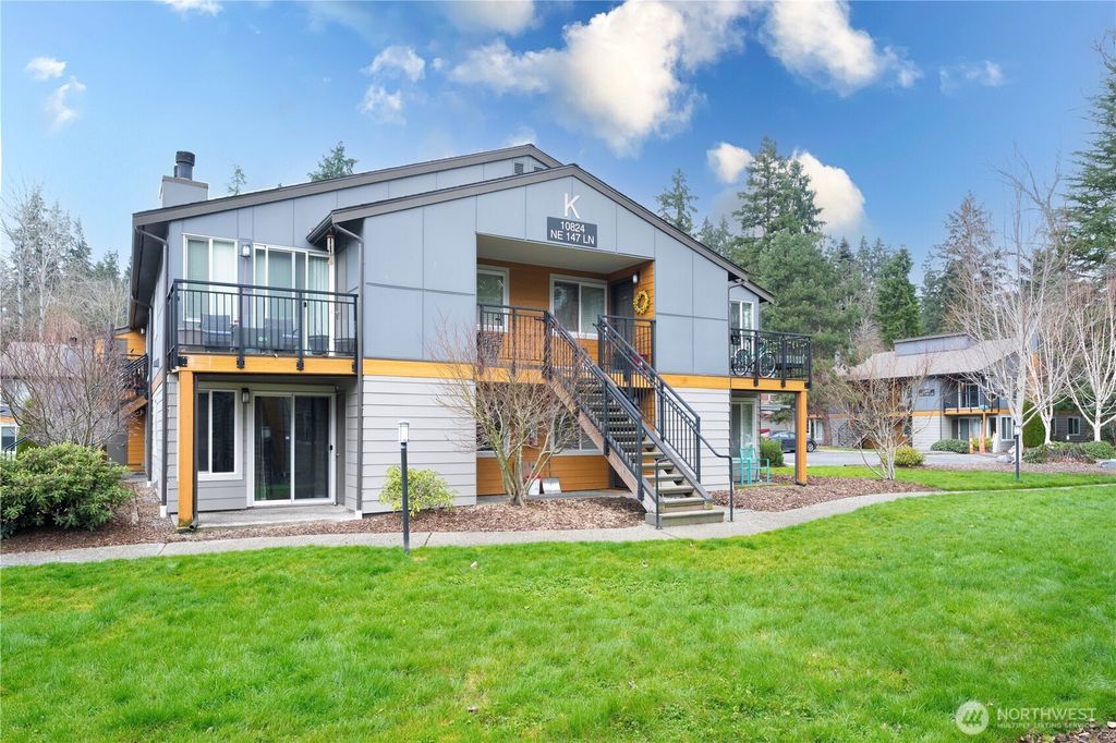 Photo of 10824 NE 147th Lane #K105, Bothell, WA 98011 (MLS # 2339256)