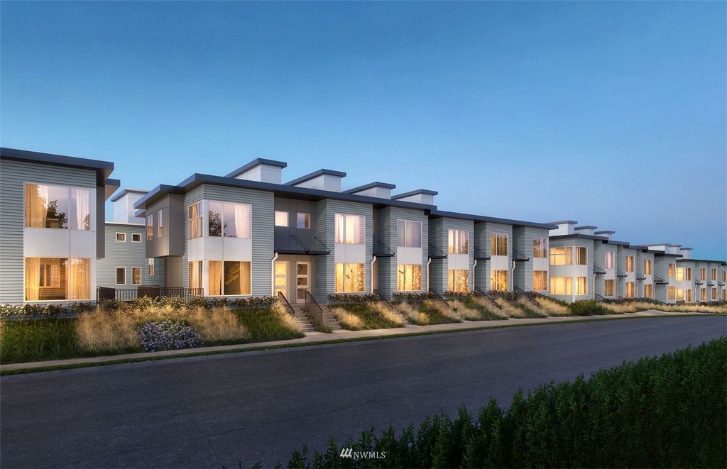 Photo of 2132 N 147th Street #E, Shoreline, WA 98133 (MLS # 1931264)