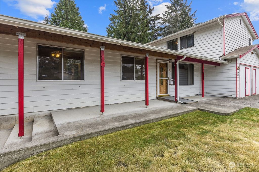 Photo of 16 222nd Street SW, Bothell, WA 98021 (MLS # 2002930)