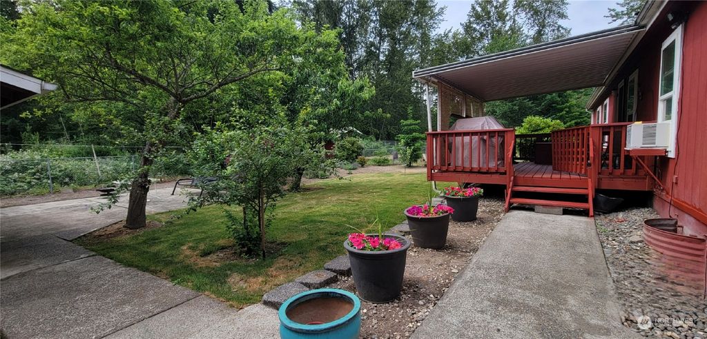 Photo of 36651 44th Avenue S, Auburn, WA 98001 (MLS # 2128416)