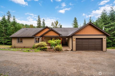 100 Thimbleberry Drive Castle Rock WA 98611