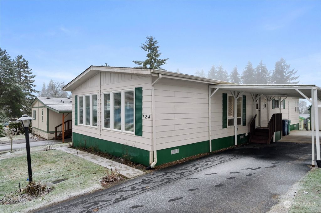 Photo of 28000 NE 142nd Place #124, Duvall, WA 98019 (MLS # 2192506)