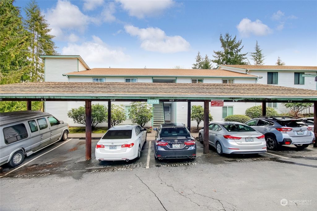 Photo of 2003 SW 318th Place #D-8, Federal Way, WA 98023 (MLS # 2051374)
