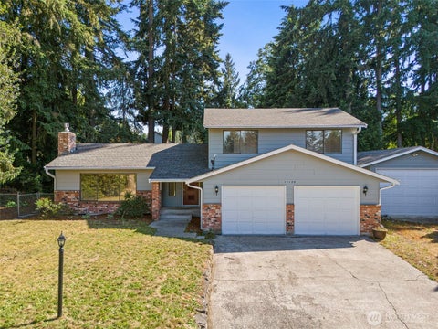 Photo of 14128 106th Avenue Ct E, Puyallup, WA 98374 (MLS # 2551734)
