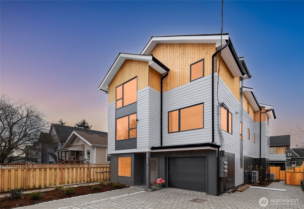 Photo of 6547 11th Avenue NW, Seattle, WA 98117 (MLS # 2460590)