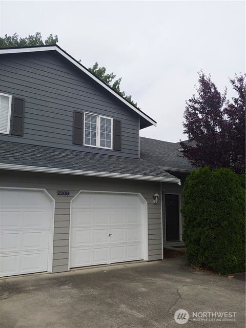 Photo of 2306 E Division Street #B, Mount Vernon, WA 98274 (MLS # 2463712)