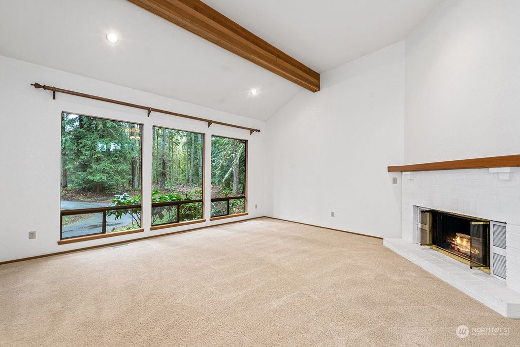 Photo of 24119 SE 18th Place, Sammamish, WA 98075 (MLS # 2204280)