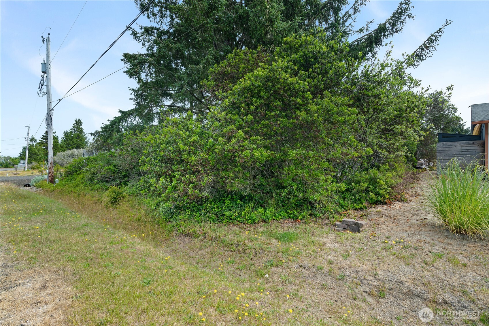 233 S Razor Clam Drive SW
