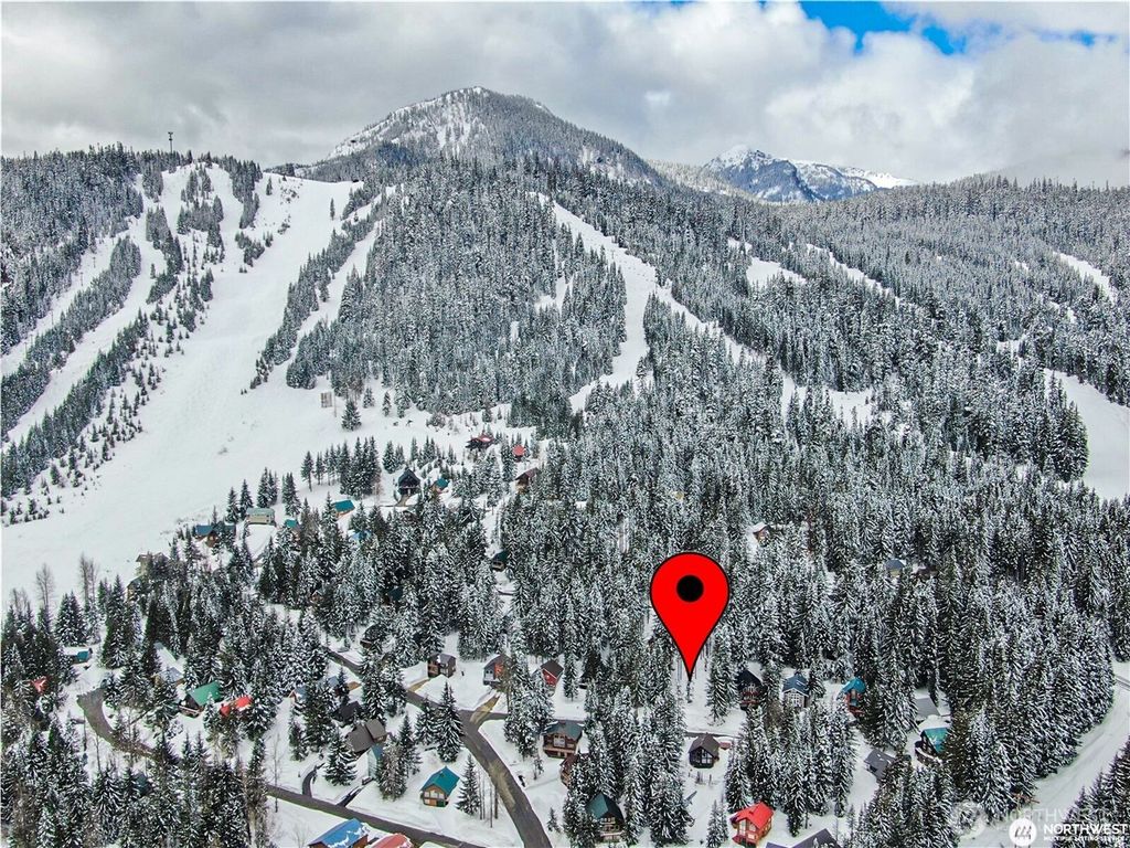 Photo of 91 Arlberg Place, Snoqualmie Pass, WA 98068 (MLS # 2486832)