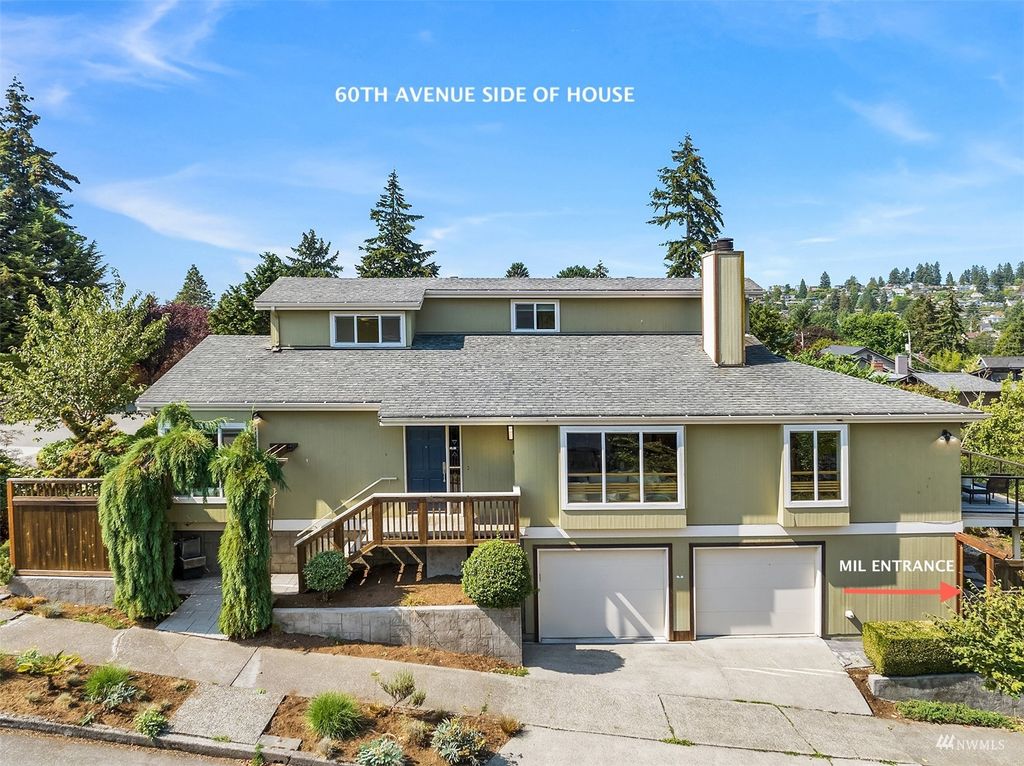Photo of 6001 60th Avenue NE, Seattle, WA 98115 (MLS # 1991526)