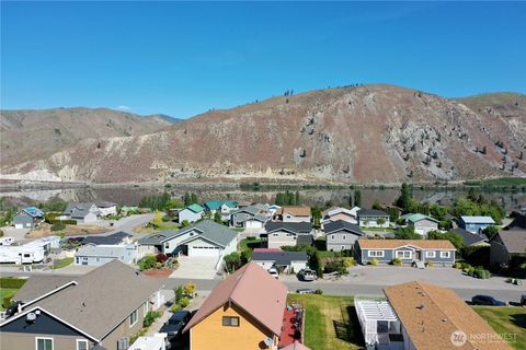 Photo of 445 Entiat Place, Orondo, WA 98843 (MLS # 2522434)