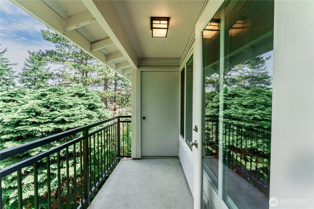 Photo of 907 N 163rd Street #A32, Shoreline, WA 98133 (MLS # 2535538)