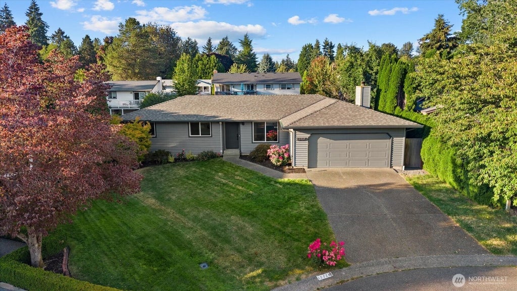 Photo of 12728 NE 132nd Place, Kirkland, WA 98034 (MLS # 2592183)