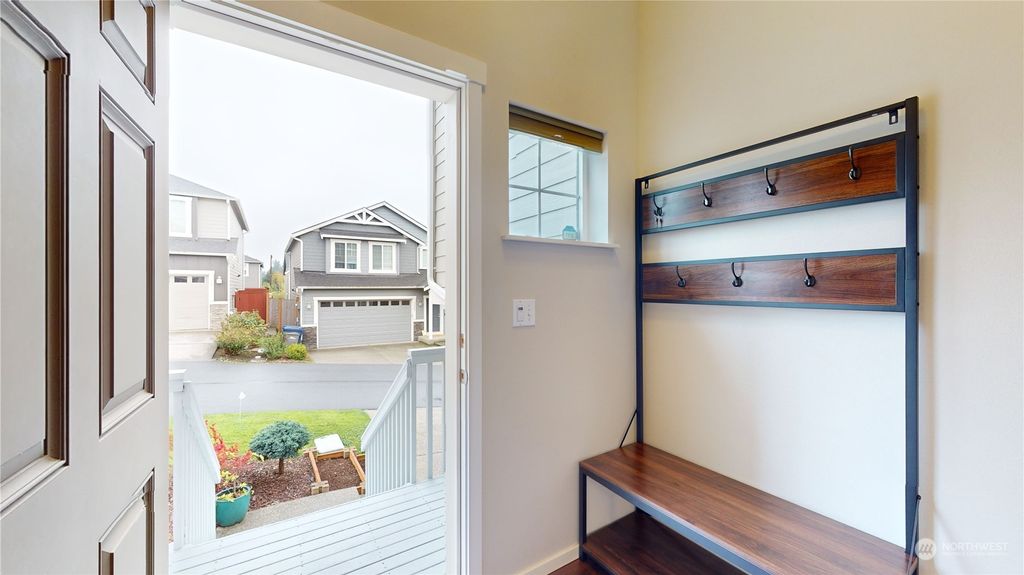 Photo of 2217 147th Street SW, Lynnwood, WA 98087 (MLS # 2170048)